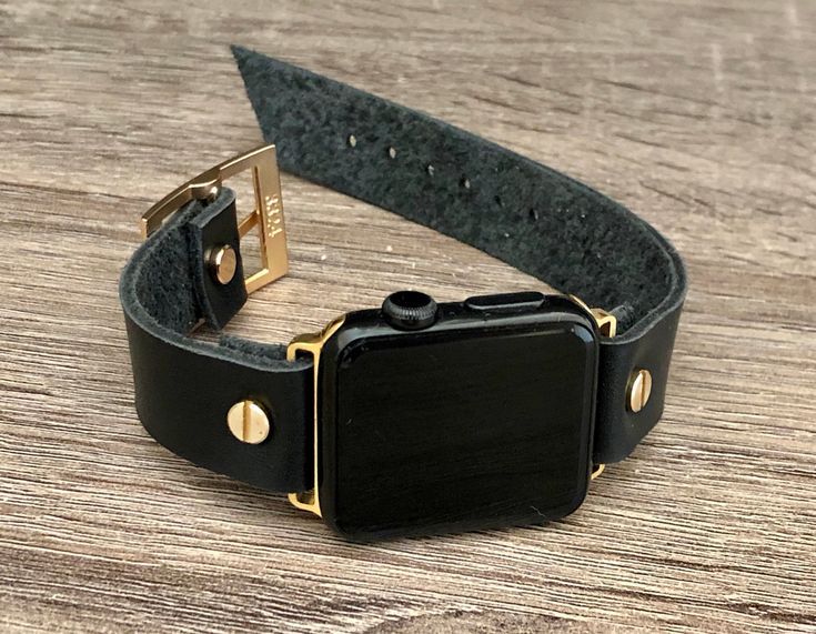 18mm High Quality Genuine Soft Leather Bracelet. Designed And Handmade by Simeon D Jewelry Studio. Adjustable Size Bracelet Perfectly Tailored for Your Wrist. This Bracelet Fits ALL Apple Watch Series. Not For Other Models. Apple Watch Is NOT Included. Please Measure Your Wrist Before Submitting Your Order! Follow my Studio on Social Media for Updates & New Designs. Create Your Own Unique Style! Be Different! Be Unique! Make a Fashion Statement Every Place You Go! Get Tons of Compliments Wea Jewlrey Box, Gold Apple Watch Band, Apple Watch Wristbands, Apple Watch Bands Women, Apple Watch Bracelets, Apple Watch Sizes, Gold Apple Watch, Silver Pocket Watch, Watch Jewelry