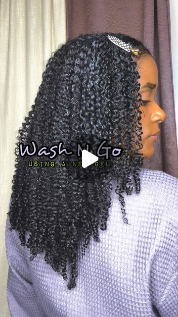 Rosie | Natural Hair Blogger on Instagram: "Happy #selfcaresunday Queens!💗I hope you’re doing very well and are taking the time to practice some form of self-care today. Who’s washing their hair today? 👀 . Here’s a look at my recent wash n go using the new Tropical Osais gel from Miche Beauty. The gel has a great hold and it paired so well with my favorite leave in conditioner and cream. The first step to a really good wash and go is to make sure that you are starting off on clean washed hair. I have low porosity hair so I love to apply my products on soaking wet hair. The products just absorb better into my strands. To do my wash n gos, I apply a leave in, a cream, a gel and then a small amount of oil to each section to seal in all the moisture. I also work in small sections when doing Side Part Wash And Go, Wash And Go Updo Hairstyles, How To Do A Wash And Go On Natural Hair, The Wet Look Natural Hair, Wash N Go Styles, Wash And Go Hair Styles, Wash N Go Hairstyles 4c Hair, Wash And Go Products, Wash N Go Hairstyles