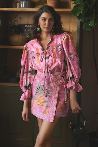 Pink linen shirt with paradise print. Comes with a wrap-around skirt. - Aza Fashions Pink Linen Shirt, Shirt And Skirt Set, Georgia Shirt, Pink Paradise, Shirt And Skirt, Fancy Fashion, Wrap Around Skirt, Indian Fashion Dresses, Pink Linen