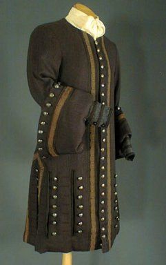 Mode Louis XV, Le costume masculin de 1723 à 1774 1770s Fashion, 18th Century Mens Fashion, Pirate Garb, 17th Century Clothing, 1700 Fashion, Eccentric Style, 18th Century Costume, Contemporary Costumes, Historic Fashion