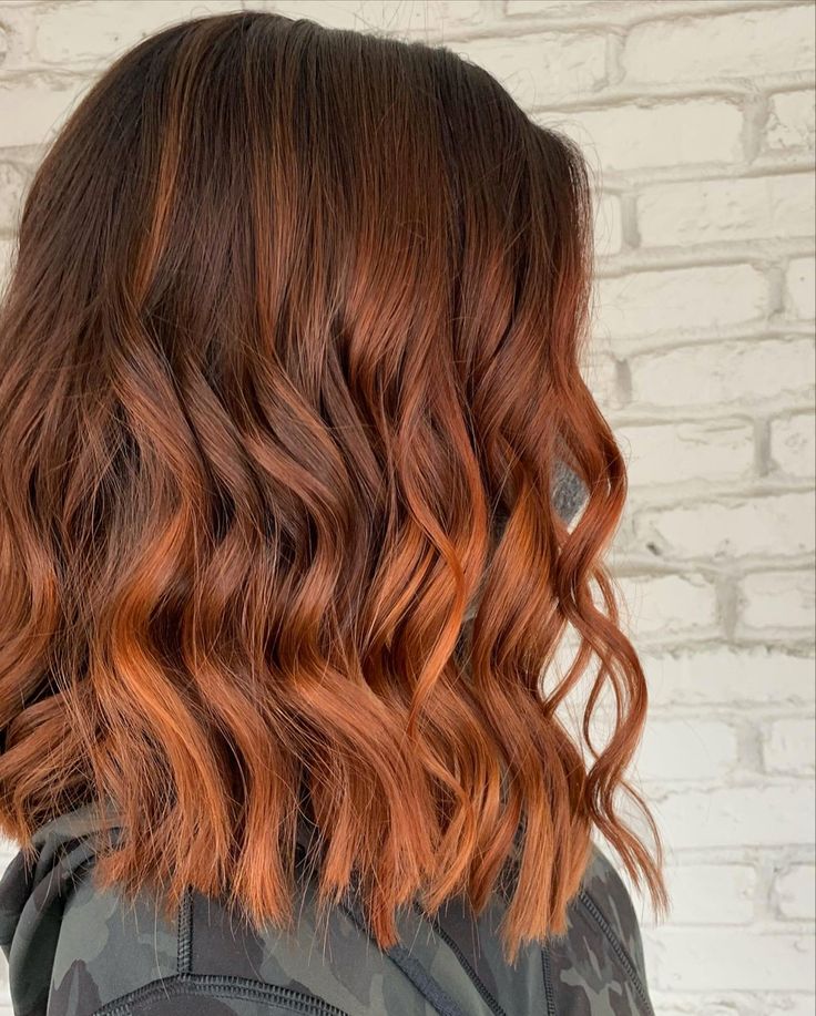 Fall Ginger Hair Ideas, Short Balayage Hair Copper, Brown Hair Orange Balayage, Brown Into Copper Balayage, Redhead With Balayage, Ginger Hair Balayage Brown, Ref Balayage, Balayage Brunette To Red, Brunette Ginger Balayage Short Hair