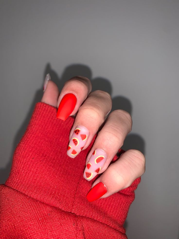 Trendy Nails Shellac, Red Watermelon Nails, Cute Watermelon Nails, Watermelon Nail Ideas, Summer Watermelon Nails, Nail Art Watermelon, Red Fruit Nails, Watermelon French Tip Nails, Hslot Nails Ideas