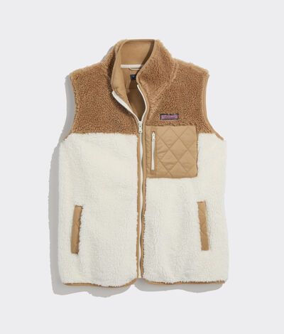 Ultra-plush and cozy, our curly fleece full-zip vest is the one you'll reach for all season.