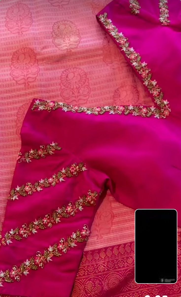 Exclusive Blouse Designs, Pink Blouse Designs, Latest Bridal Blouse Designs, Latest Blouse Designs Pattern, Best Blouse Designs, New Saree Blouse Designs, Wedding Saree Blouse Designs, Traditional Blouse Designs, Latest Model Blouse Designs