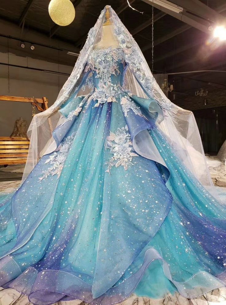 Gaun Abad Pertengahan, Baju Kahwin, Blue Ball Gown, Magical Dress, Blue Ball Gowns, Blue Ball, Princess Ball Gowns, Backless Wedding, Wedding Dresses Beaded