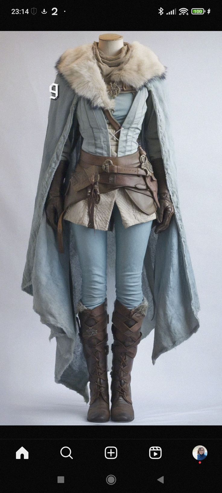 Winter Elven Outfit, Noble Aesthetic Outfit, Feminine Fantasy Outfits, Dnd Costume Design, Cold Fantasy Clothes, Cold Weather Fantasy Outfits, Oc Outfit Reference, Winter Ren Faire Costume, Arcane Outfits Aesthetic