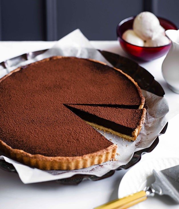 there is a chocolate pie on the table