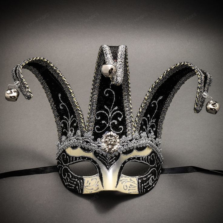 Masquerade Ball Suits For Women, Venice Mask Carnival Masquerades, Jester Masquerade Mask, Angel Mask Masquerade Ball, Venetian Half Mask, Japanese Theatre Masks, Creepy Masquerade Mask, Mascerade Masks Outfit, Black Masks And Prosthetics For Carnival Evening