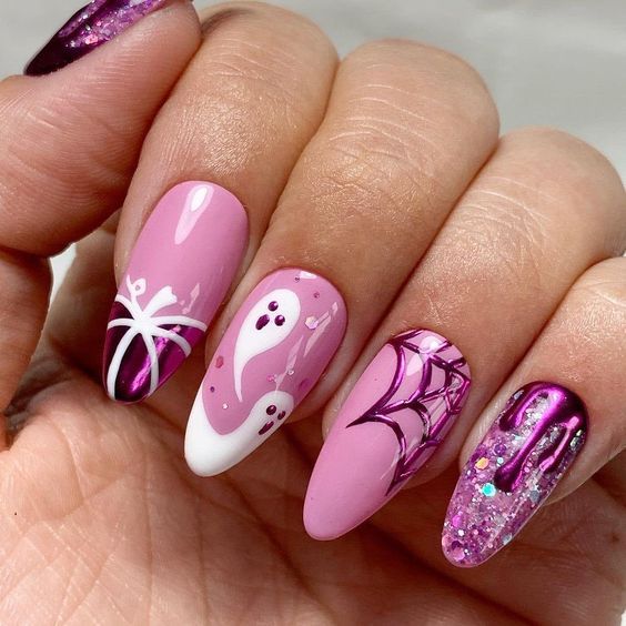 Vampy Halloween Nails, Almond Halloween Acrylic Nails, Soft Halloween Nails, Halloween Nail Designs Almond Shape, Pink Halloween Nails Almond, Halloween Toe Nails Design, Astarion Nails, Barbie Halloween Nails, Simple Halloween Nails Almond