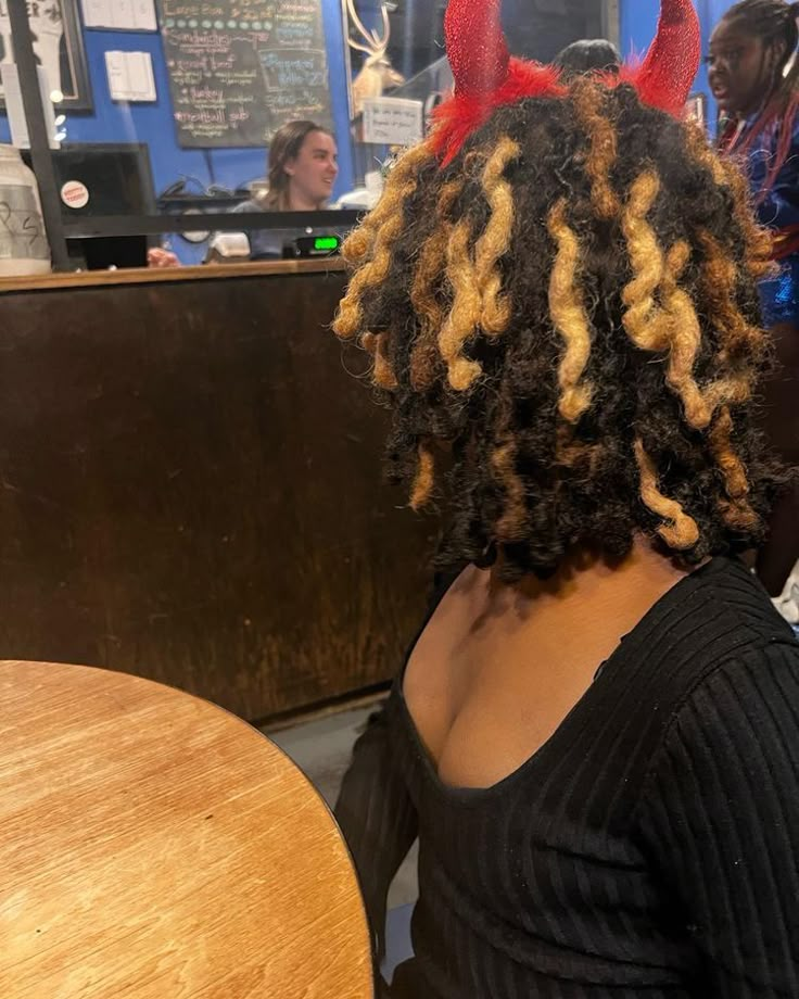 Locs With Highlights, Blonde Brown Highlights, Loc Color Ideas, Locs Colors, Loc Colors, Dyed Locs, Loc Ideas, Twa Hairstyles, Beautiful Dreadlocks