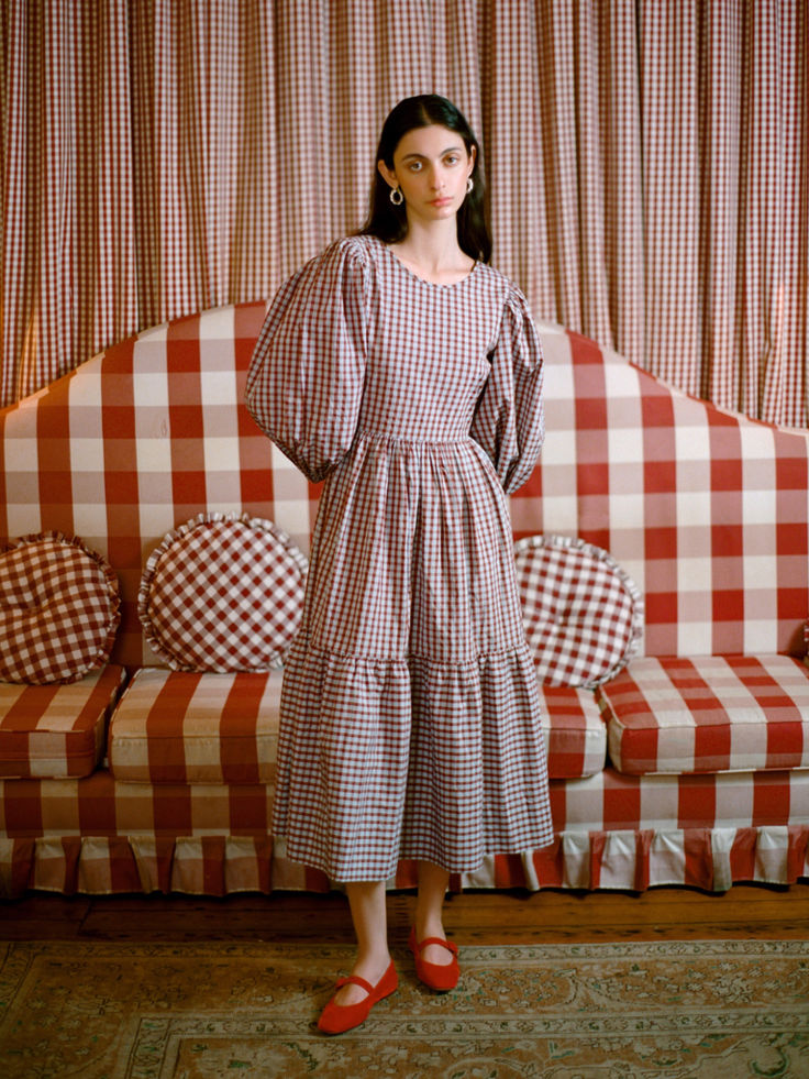 Resort 2025, Maroon Dress, Maryam Nassir Zadeh, Sophisticated Dress, Rachel Comey, Long Sleeve Midi, Style Tips, Long Sleeve Midi Dress, High Neckline