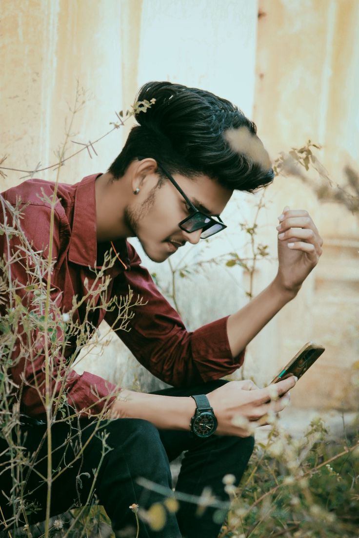 Ritik mongre Attitude Stylish Boys Pic, Boys Pic, Photography Studio Background, Model Shoot, Blue Background Images, Cool Hairstyles For Men, Black Background Images, Photo Background Editor, Background Editor