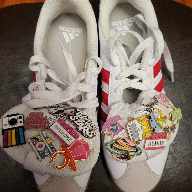 Sambas Adidas Brand New $100 Or Obs Trendy White Shoe Charms For Streetwear, Samba Decoration, Sambas With Pins, Junk Shoes, Adidas Slip On Shoes, Adidas Shoes Samba, Sambas Adidas, Adidas Running Shoes Women, Custom Shoes Diy