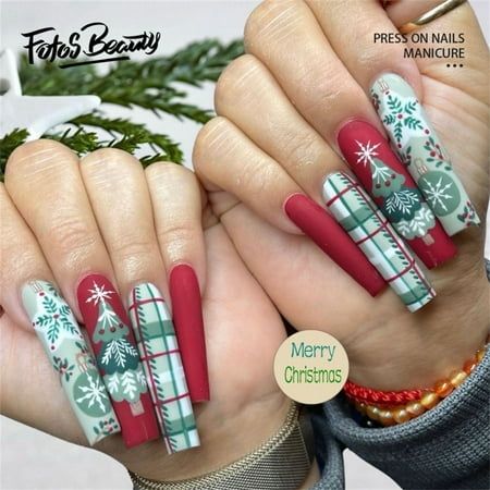 Click here to view more Fofosbeauty Press On Nails at lower price! Limited Edition Christmas Design Nails Decoration are here, with glossy extra-long stiletto shaped nails! Spare yourself a schlep to the salon with DIY false nails that also save you time and money. Wickedly chic one-of-a-kind manicures will make you look spellbindingly beautiful in a snap. Created exclusively for Fofosbeauty by top professional nail artists and social influencers, you wont find these styles anywhere else. Fofosb Fake Acrylic Nails, Festive Nail Art, Nagel Tips, Cute Christmas Nails, Christmas Nails Acrylic, Nail Patterns, Festival Nails, Xmas Nails, Christmas Nail Designs