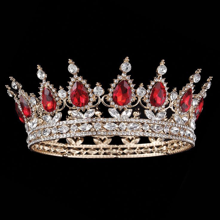 The magnificent Anastasia Crown comes in three stunning color combinations. Anastasia Crown, Couture Dior, Hair Ornaments Wedding, Male Crown, Swarovski Tiara, Hair Accessories Tiara, Crown Aesthetic, Accessories Crystal, Crown For Women