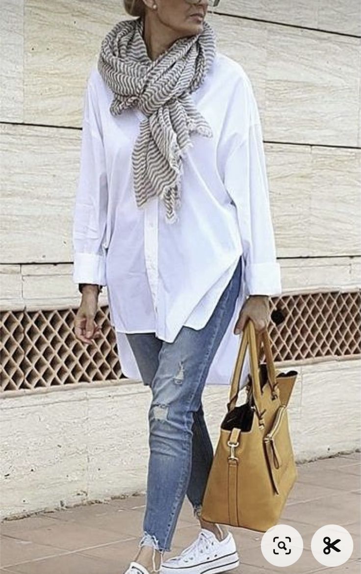 Stylish Outfits For Women Over 50, Home Wear Women Casual, Homewear Fashion, Over 50 Womens Fashion, Casual Work Outfits, 가을 패션, Style Mistakes, Fashion Over 50, Look Fashion