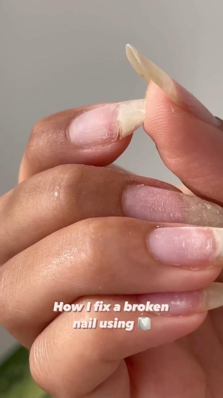 Fix Broken Nail, Nail Growth Tips, Nail Hacks, Beauty Hacks Nails, Tongue Health, Broken Nails, Nagel Tips, How To Grow Nails, Nail Care Tips