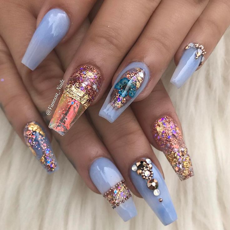 These look fairytale inspired 3d Nail Designs, Nail Designs Ideas, Nail Candy, Shellac Nails, Hot Nails, Fabulous Nails, Fancy Nails, Creative Nails, Nail Polishes