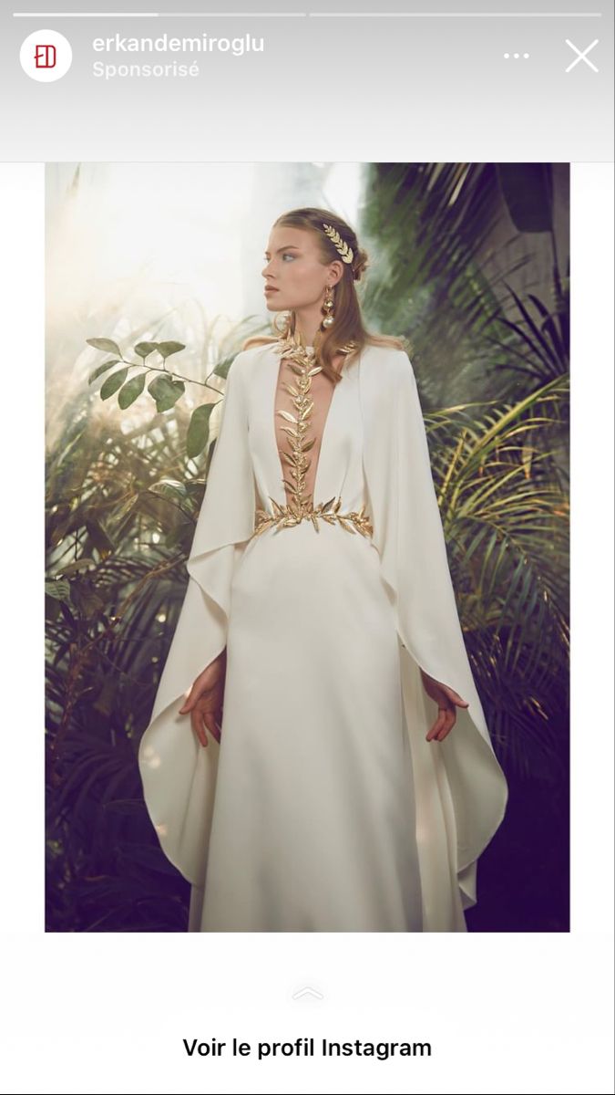 Greek Style Dress Goddesses, White Goddess Outfit, Greek Inspired Wedding Dress, Greek Style Outfit, Greek Wedding Dress Goddesses, Roman Style Dresses, Greek Inspired Dress, Greek Style Dress, Grecian Gown