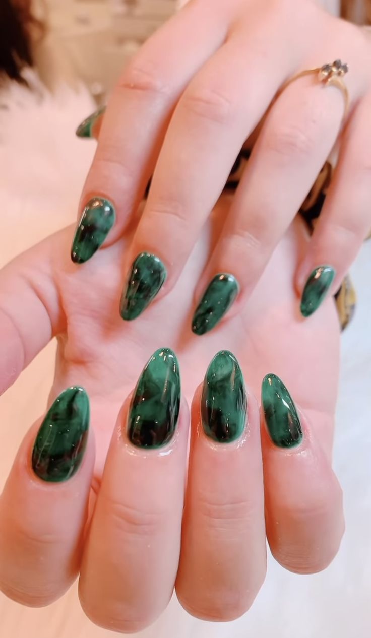 Black Green Marble Nails, Green Marble Square Nails, Nail Designs Dark Green And Gold, Black And Dark Green Nails Acrylic, Forest Green Marble Nails, Goth Nails Green, Slytherin Green Nails, Dark Green Nail Inspo Short, Viridian Green Nails