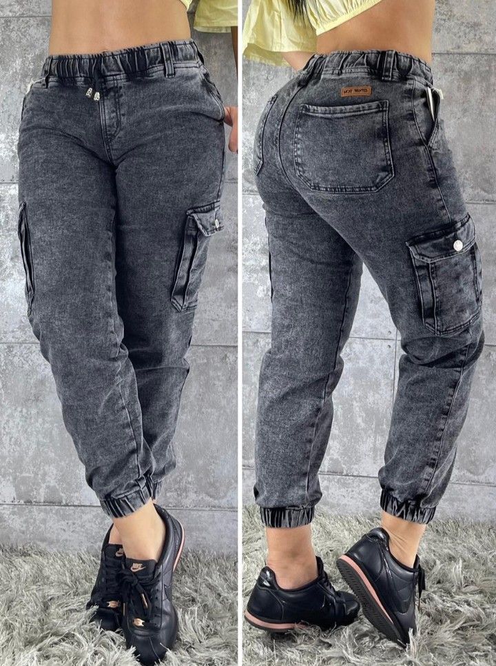 Jeans Pent, Streetwear Fashion Pants, Jogger Outfit, Denim Diy Clothes, Jeans For Girls, 2piece Outfits, Jeans Outfit Women, Types Of Jeans, Fashion Top Outfits