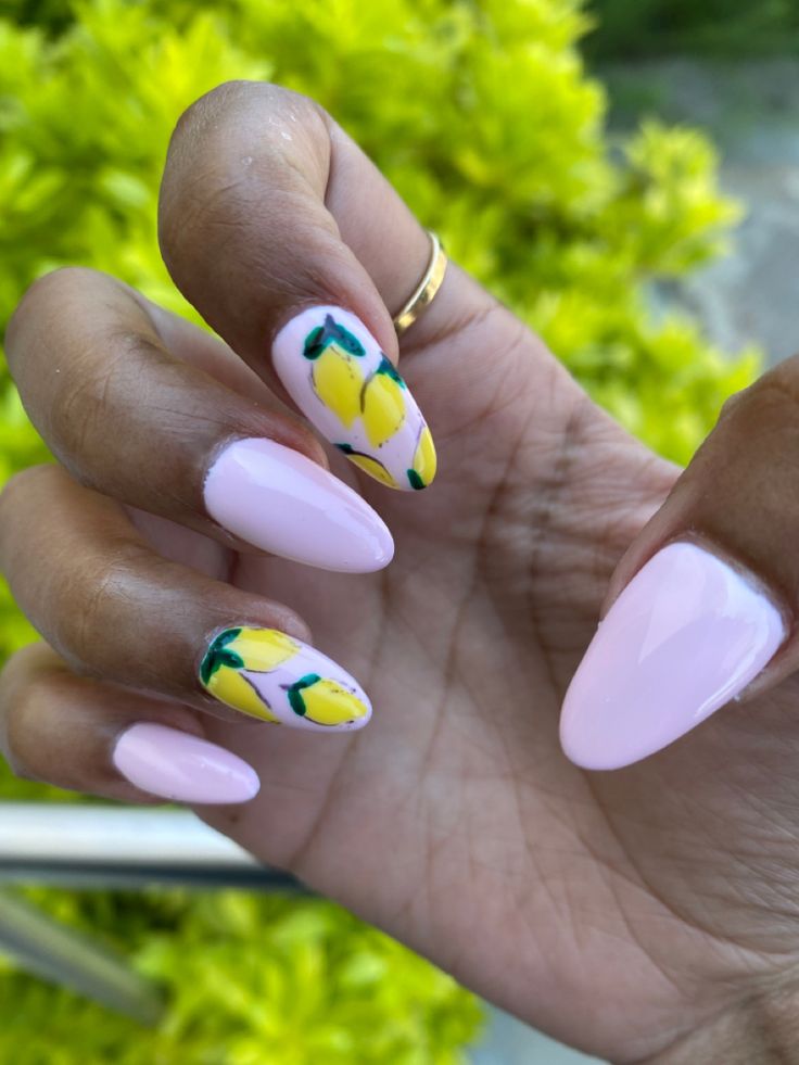 #nails #nailart #gelnails #almondnails #naildesigns #summernails Pink Lemonade Nail Designs, Strawberry Lemonade Nails, Pink Lemonade Nails, Lemonade Nails, Nails Trend, Work Nails, Strawberry Lemonade, Spring Vibes, Pink Lemonade