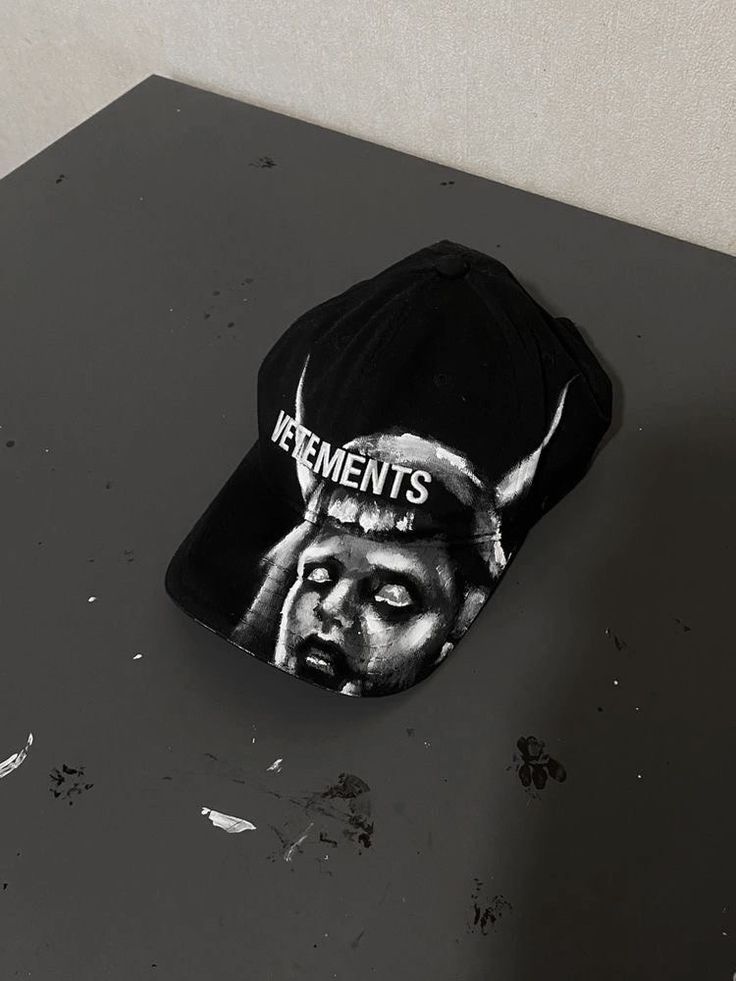 Grunge Aesthetics, Custom Fitted Hats, Unique Nail Art, Trendy Shirt Designs, Aesthetic Inspiration, 5 Anime, Hat Ideas, Vintage Cap, Of Aesthetic