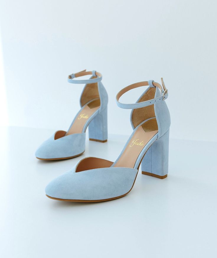 Bridal shoes 'JASMINE' are handcrafted in soft something blue suede. The wedding heel measures 9 cm / 3.5 inches tall and cushioned leather insoles ensure comfort for all-day wear. These high heels wedding shoes are designed with a V-notched vamp (v-cut) which makes these wedding sandals even more elegant and special. This shoe is handmade using the best quality Italian upper genuine suede with genuine leather inside.  Inside there is a soft Memory foam insole, which gives a feeling of additiona Blue Heels Wedding, Hobbit Wedding, Blue Bridal Shoes, Seattle Trip, Bridal Sneakers, Blue Wedding Shoes, Bridal Sandals, Bridal Heels, Wedding Shoes Heels