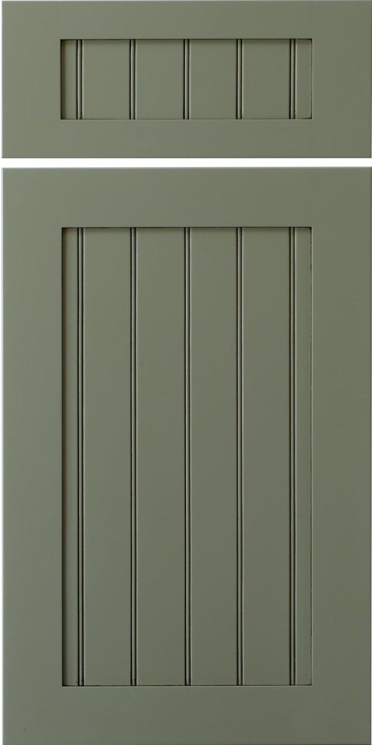 two pictures of the front and back sides of a door with vertical bars on each side