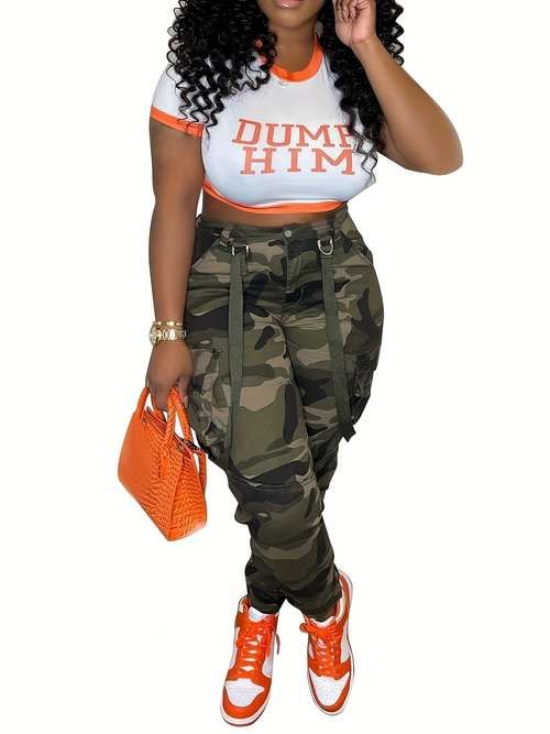 Army Fatigue Pants Outfit, Beach Dresses Casual, Camouflage Cargo Pants, Casual Dresses Plus Size, Style Overalls, New Street Style, Camo Cargo Pants, Overalls Pants, Trendy Street Style