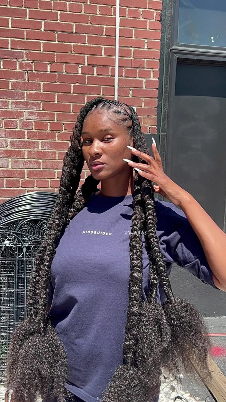 Make Your Day Cornrow Locs Black Women, Extended Loc Styles, Extended Braids, Twist Locs Hairstyles, Braids On Locs, Chole Bailey, Braids Over Locs, Green Locs, Twist Cornrows