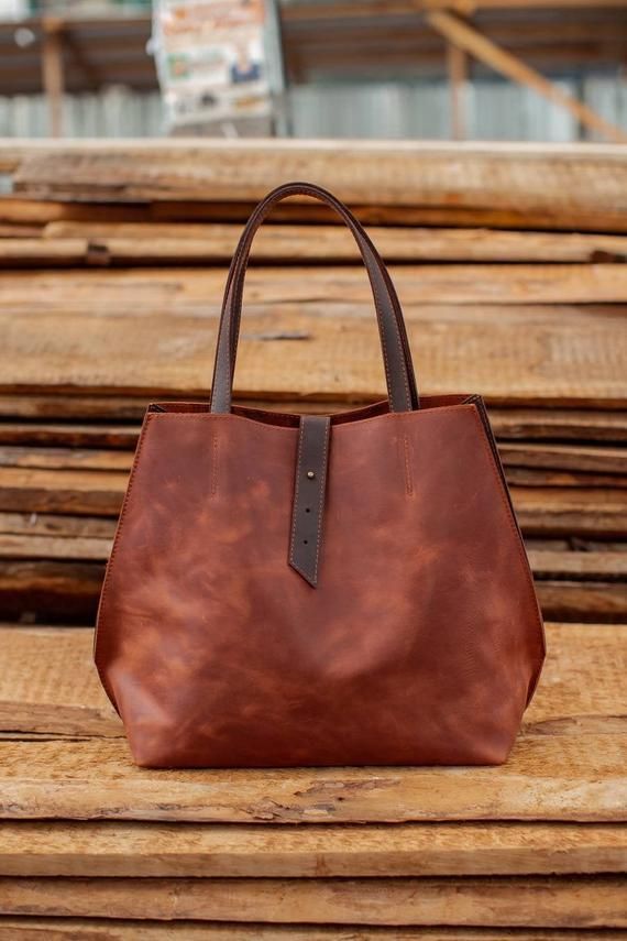 Diy Leather Tote Bag, Western Crafts, Soft Leather Tote, Leather Handbags Handmade, Leather Hip Bag, Laptop Bag For Women, Leather Totes, Brown Leather Handbags, Leather Laptop Bag