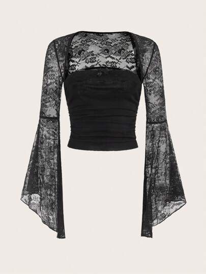 Flowy Bell Sleeve Top, Witchy Goth Style, Whimsigoth Shirt, Witch Shirts, Top In Pizzo, Ruched Blouse, School Outfit Women, Black Lace Top, Flared Sleeves Top