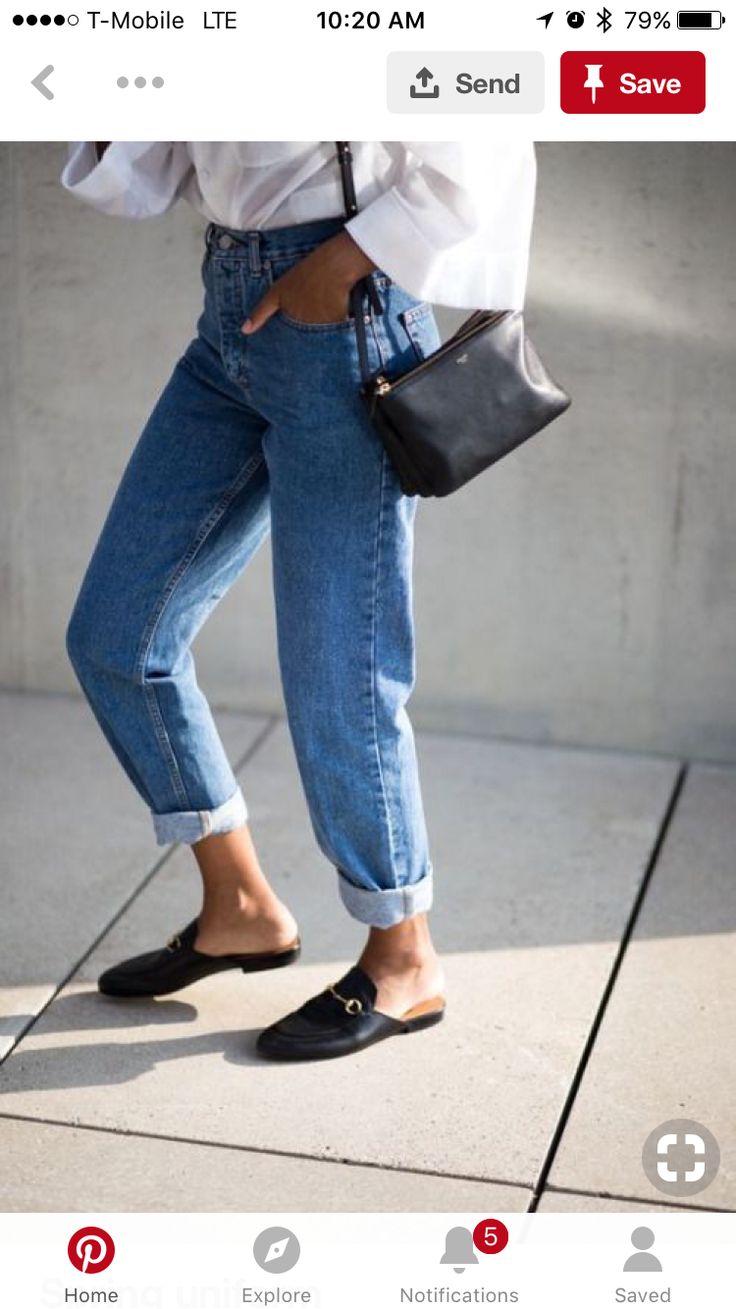 Casual Chique Stijl, Mama Jeans, Looks Jeans, Street Style Bags, James Jeans, Denim On Denim, Bootcut Jean, Boyfriend Jean, Chic Outfit