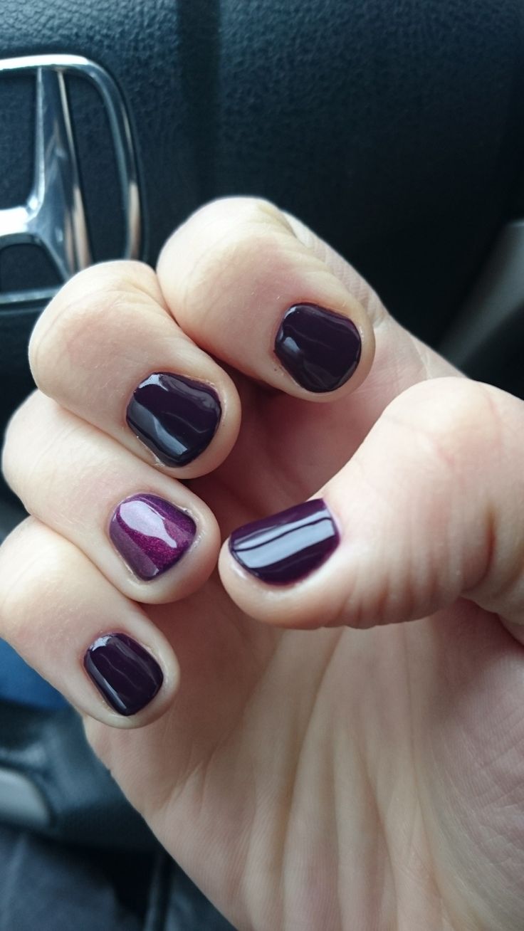 Black And Purple Nails Short, Purple Short Nails, Black And Purple Nails, Purple And Pink Nails, Multicolored Nails, Lavender Nails, Gothic Nails, Purple Paint, Dark Nails