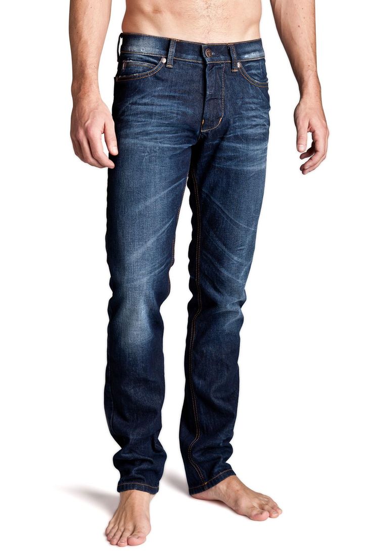 103 SLIM FIT - STRAIGHT LEG  The greatest fit with Uniqsize! Fitted Jeans, My Star, Real Men, Perfect Jeans, 3d Effect, Designer Jeans, Jeans Slim, Project Management, Favorite Jeans