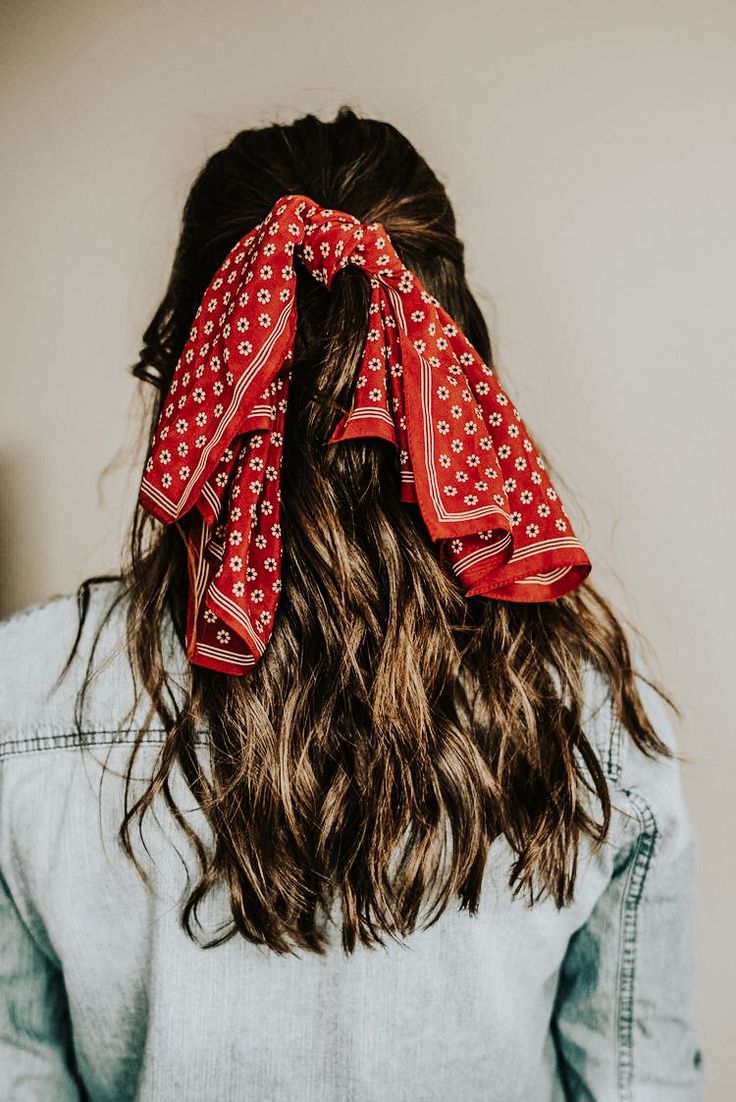 Jessica Day, Simple Ponytails, Bow Hairstyle, Bandana Hairstyles, Long Hairstyles, Hair Dos, Headband Hairstyles, Scarf Hairstyles, Hairstyle Ideas