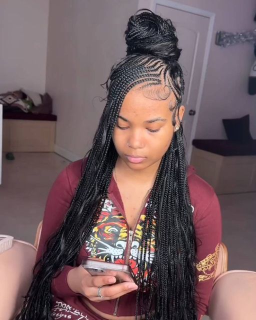 Hair Fashion/Discussions on Instagram: "1, or 2??? Mermaid tribal braids or Freestyle Mohawk Braids?? 💪 ( SWIPE)👉 All for me💯💯👉👉 ______Follow @letstalkhairs on tiktok. @letstalkhairs promotes  hairstyles, hair fashion and discussions  📩DM FOR DIFFERENT PROMO/ADS PACKAGES AVAILABLE   ______________________ Features: @ashayxhair📍: Richmond, VA  @braids_by_twosisters 📍: Tampa, FL   DM THEM 👆FOR ENQUIRIES ______________________ IGNORE   #braids #braidstyles  #hair  #naturalhairstyles     knotless braids, protectivestyles,  Richmond, VA  Braider  Richmond, VA  Hairstylist  #letstalkhairs #letstalkhairsrva" Trible Braids Freestyle Boho, Knotless Mohawk Braids, Freestyle Tribals With Knotless Braids, Trible Braids Freestyle, Braid Mohawk, Braids Mohawk, Mohawk Braid Styles, Bangs Inspiration, Mohawk Braids