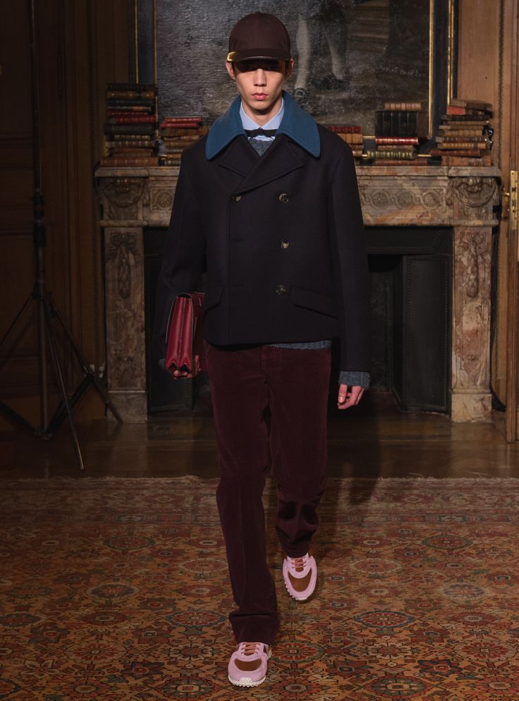 Valentino Men, Mens Fall, Valentino Garavani, Normcore, Fall Winter, Boutique, How To Wear