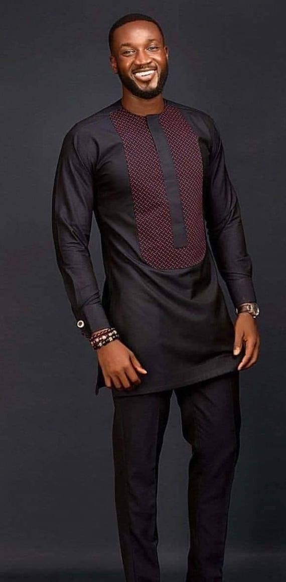 African Style Shirts For Men, African Attire Shirts For Men, Black Kaftan Designs For Men, African Mens Wear, African Male Suits, Men African Fashion, Senator Wears, African Wear For Men, Dashiki For Men