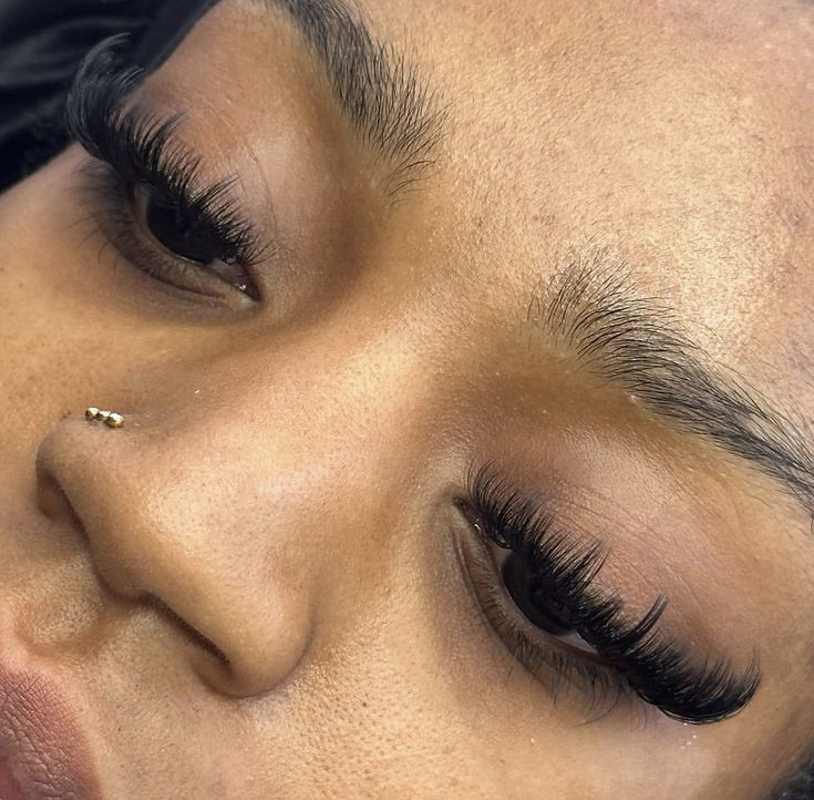 Cat Eye Lash Extensions With Spikes, Cat Eye Lash Extensions Black Women, Cat Eye With Spikes Lashes, Classic Cateye Lashes, Lash Extensions Spikes, Spike Lash Extensions, Lashes With Spikes, Cateye Eyelashes Extensions, Lash Spikes