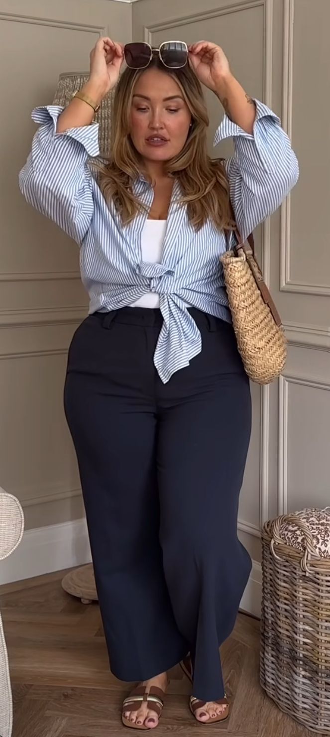 Plus Size Casual Formal Outfit, Plus Size Polished Look, Casual Elegant Outfits Plus Size, Law Office Outfits Women Plus Size, Plus Size Preppy Outfits Winter, Old Money Outfits Plus Size Woman, Old Money Look Plus Size, Plus Size Lawyer Outfit, Millennial Business Casual