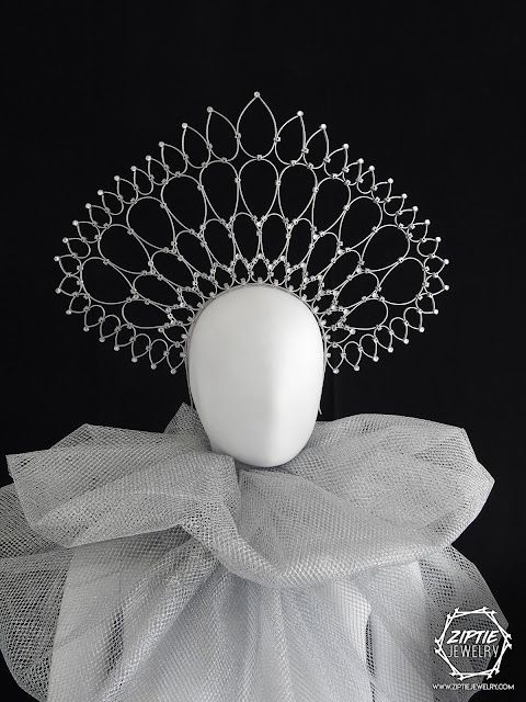 Black Lilly, Tie Jewelry, Free Jewellery Making Tutorials, Crazy Costumes, Head Crown, Silver Head Piece, Lilly Inspired, Tie Crafts, Halo Crown