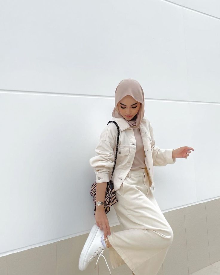 Pretty Summer Outfits Modest, Outfits For Hijab, Outfits Aesthetic Hijab, Elastic Outfit, Summer Outfit Hijab, Outfits With Hijab, Casual Outfits Hijab, Street Style Hijab, Fotografi Fesyen