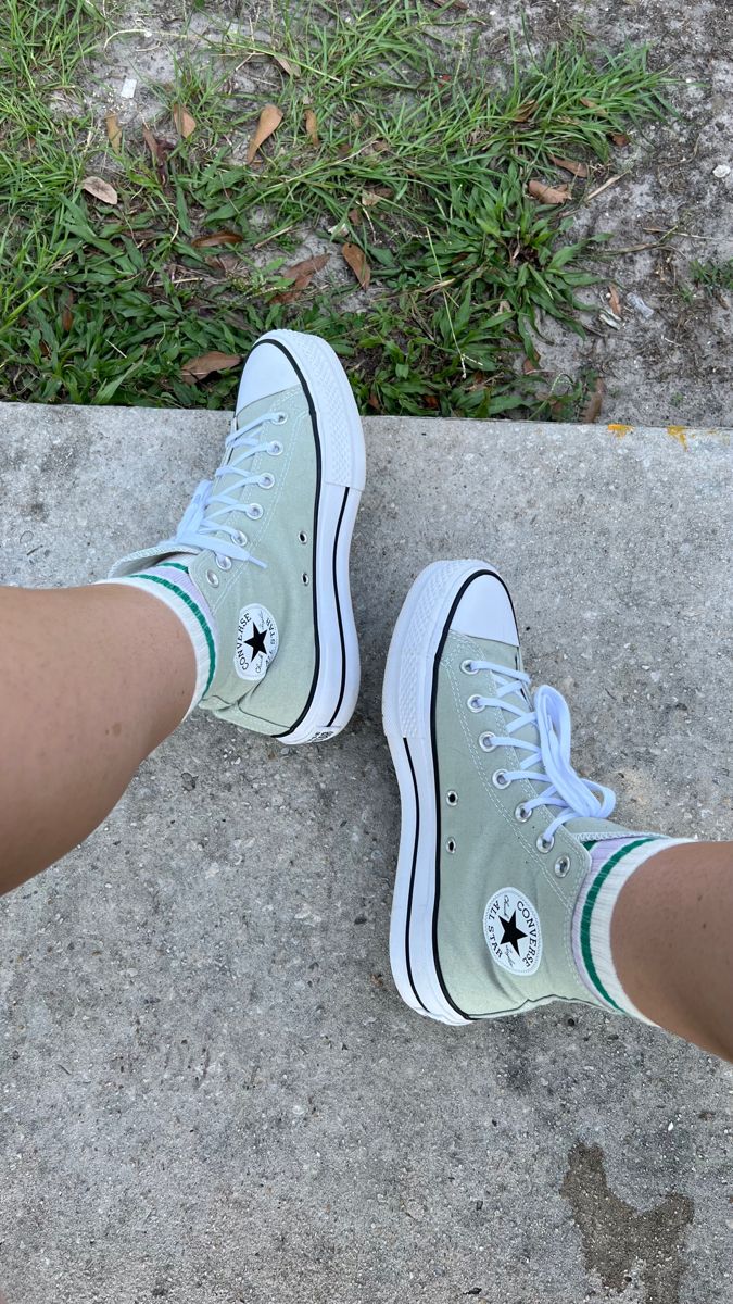 sage green Sage Converse, Sage Green Converse, Green Converse Outfit, Cute Converse Shoes, Cute Converse, Platform Converse, Fashion Top Outfits, Green Converse, Outfits With Converse