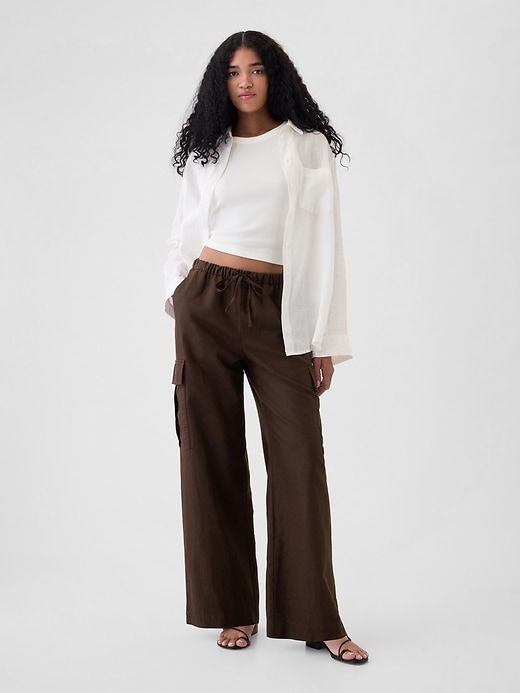 Mid Rise Linen-Cotton Pull-On Cargo Pants Cheap Mid-rise Cotton Bottoms, Cheap Cotton Khaki Wide Leg Pants, Pants For Women Linen, Cheap Khaki Cotton Wide Leg Pants, Affordable Wide-leg Cotton Pants, Easy Silhouette, Light Texture, Clothes Horse, Feminine Look