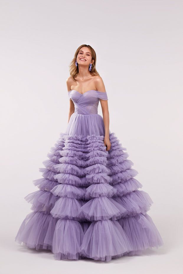 Midi Tulle Dress, Cocktail Dress Code, High Heels For Prom, Empire Waist Tops, Puffy Skirt, Bridal Jumpsuit, Tulle Sleeves, Prom Dresses Gowns, Maxi Dress Prom