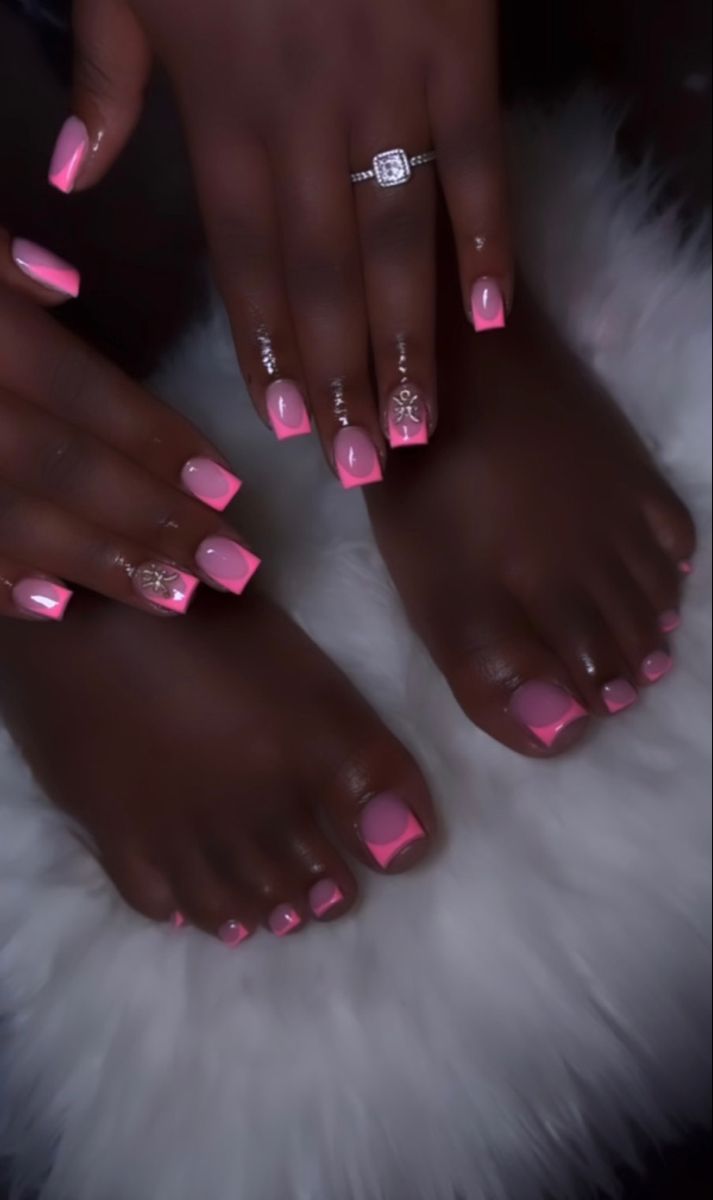 Gel Toe Nails, Acrylic Toe Nails, Acrylic Nail Set, Hard Nails, Colored Acrylic Nails, Girly Acrylic Nails, Cute Acrylic Nail Designs, French Tip Acrylic Nails, Dope Nail Designs