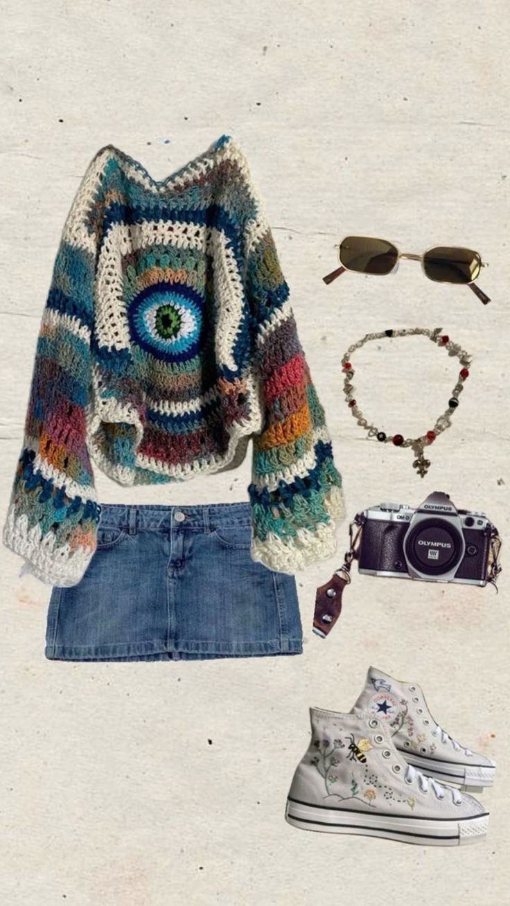 Cute Outfits With Jewelry, Hippy Indie Outfits, Indie Aesthetic Fashion Summer, Basic Bohemian Outfits, Bohimen Outfits, Band Gig Outfit, Alternative Indie Concert Outfit, Two Door Cinema Club Concert Outfit, Casual Hippy Outfits