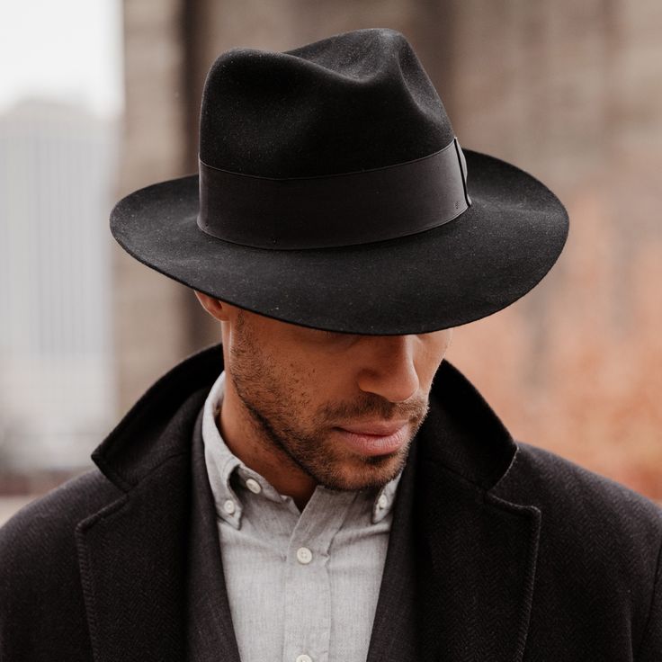 Black Classic Top Hat For Fall, Classic Fitted Fedora, Classic Fitted Solid Hat Bands, Classic Fitted Fedora With Wide Brim, Classic Formal Fedora, Classic Winter Hat Bands, Classic Formal Fedora With Curved Brim, Classic Formal Felt Hat For Fall, Classic Fedora With Curved Brim For Formal Occasions